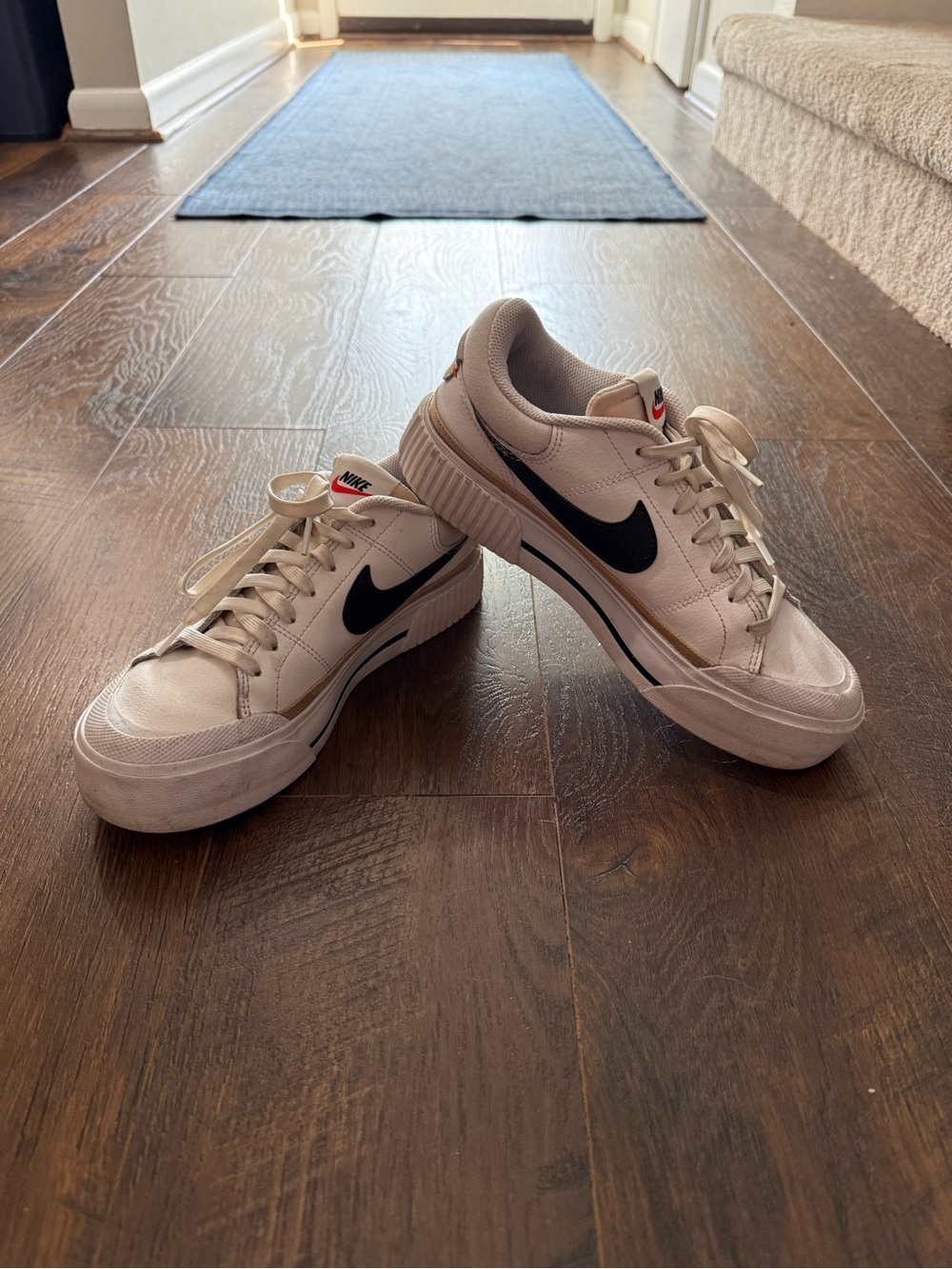 Nike Court Legacy Lift - White